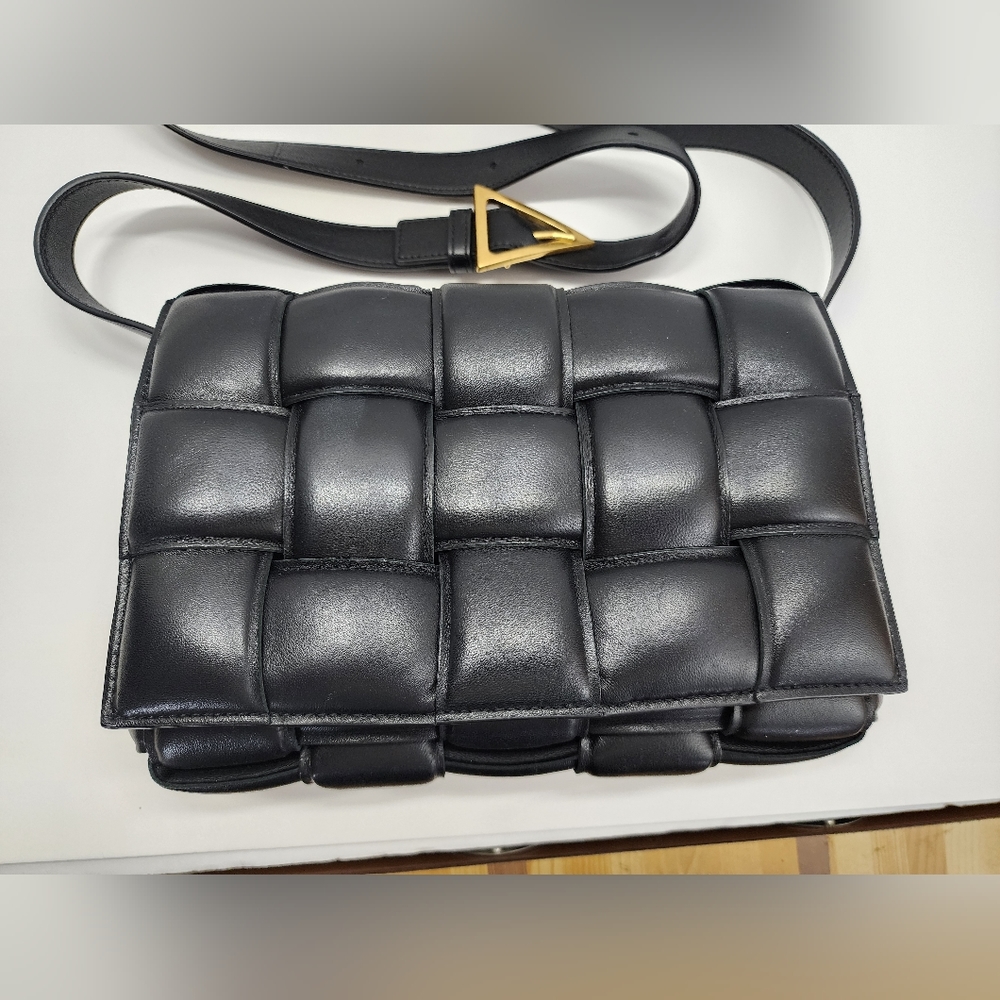 Bottega Veneta - Picture 1 of 16